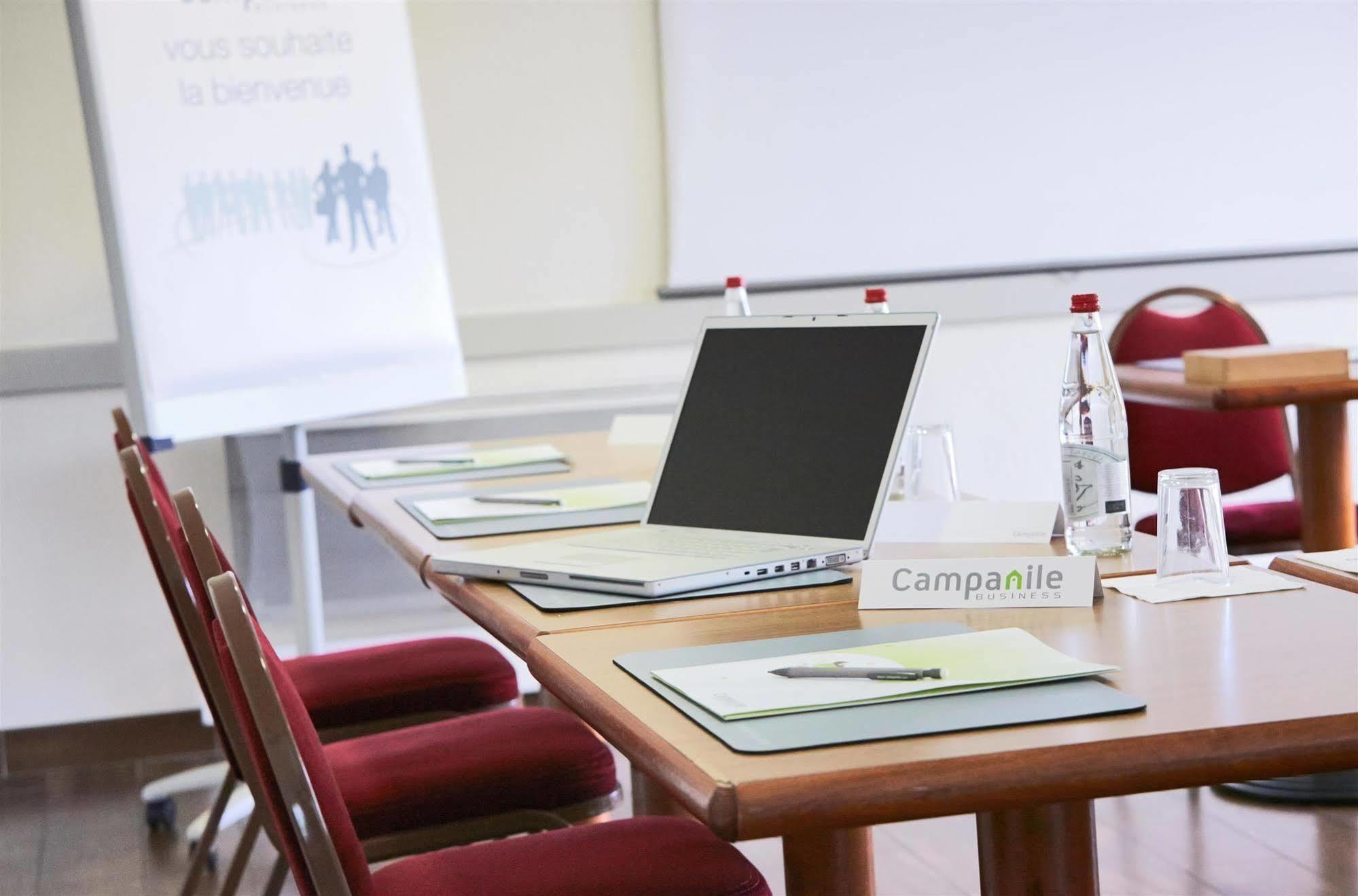 Hotel Campanile Ouest 2*